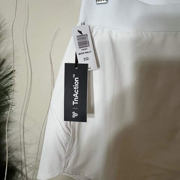 White MoveTech Rally Skirt - Picture 3 of 5